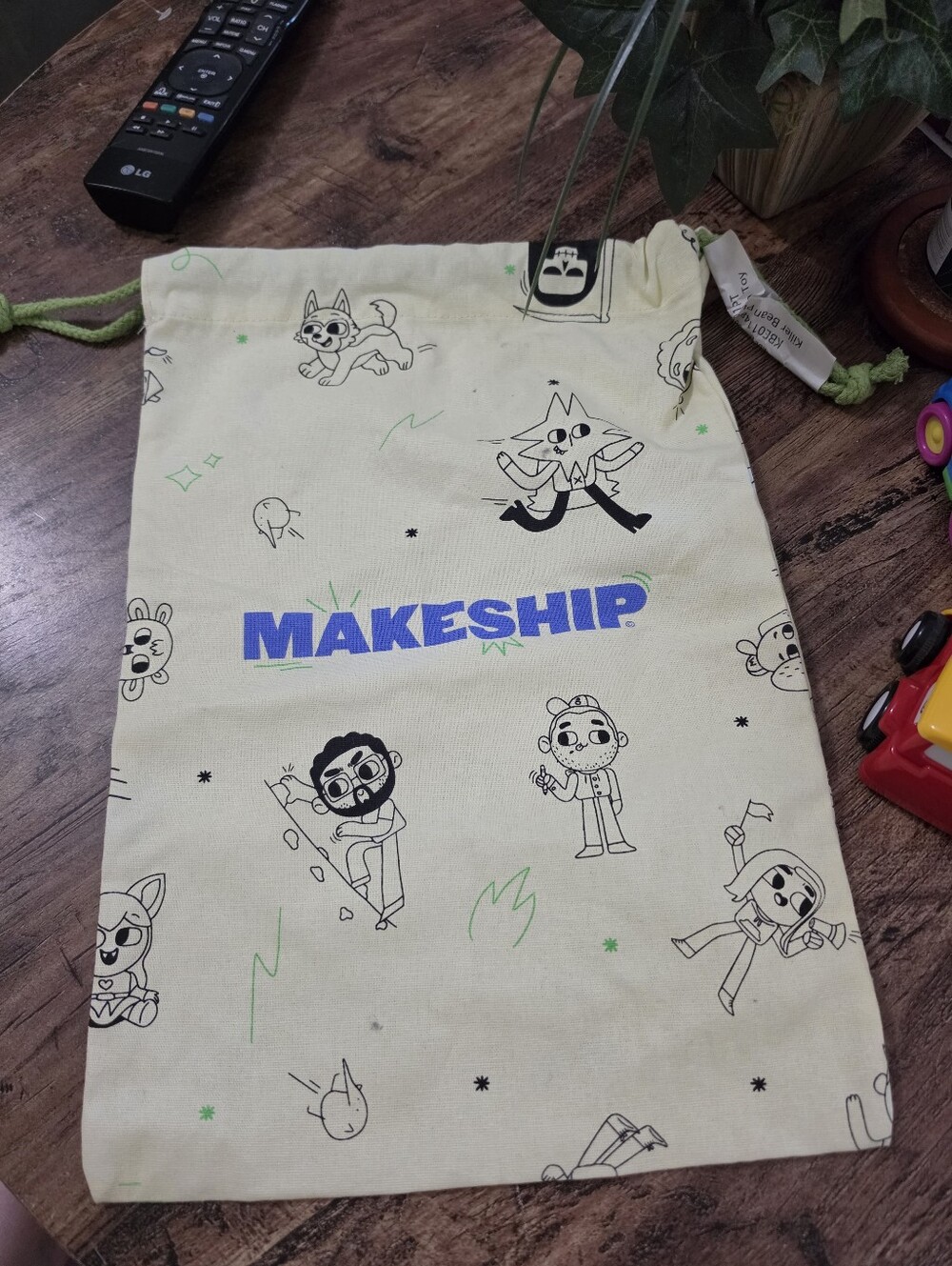 Makeship Drawstring Bag